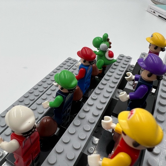 7 Super Mario Bros Custom Minifigures, Mini Figures, - Picture 4 of 10
